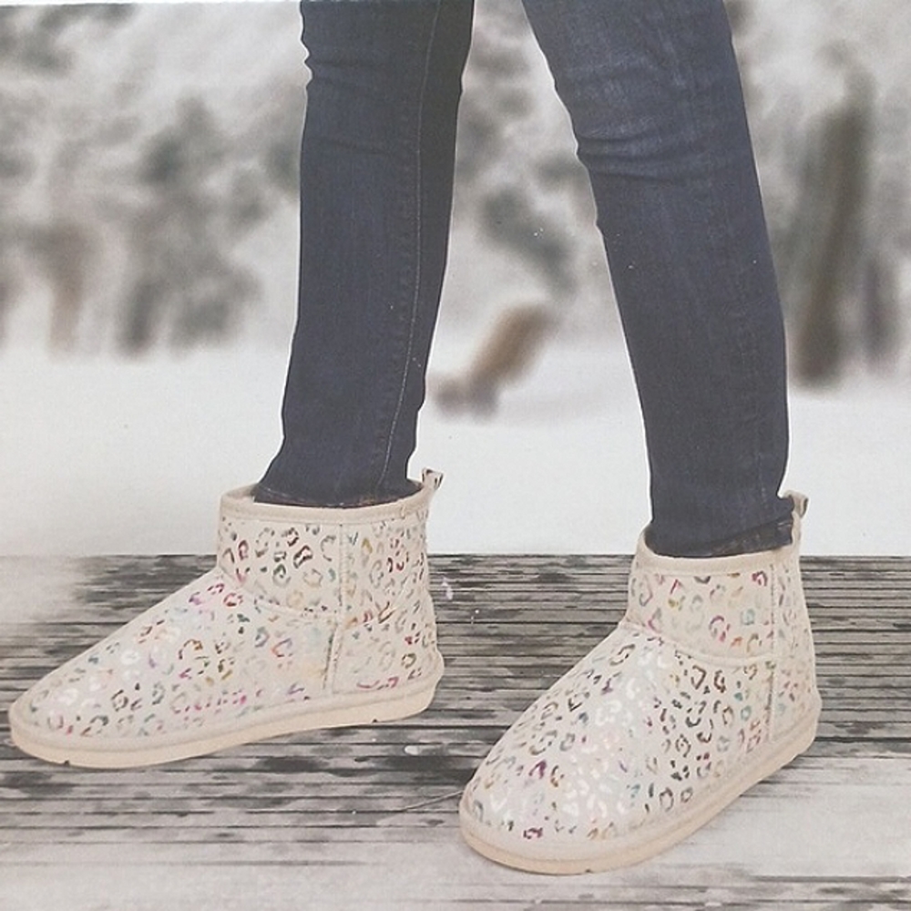 NWT Cute Girl's Cozy Multi-Color Faux Suede Boots Size 7 - Picture 9 of 15